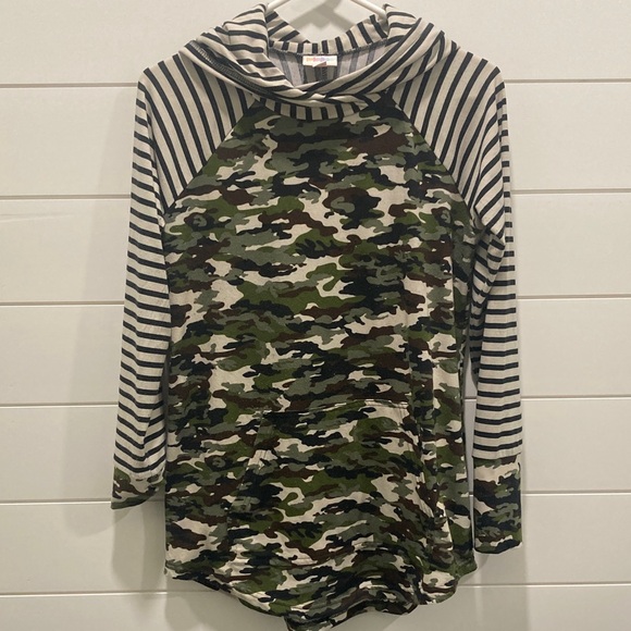 LuLaRoe Camouflage and Stripe Amber Hoodie - Picture 1 of 4